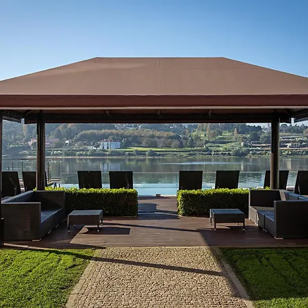 Pestana Palácio Do Freixo, Pousada&national Monument - The Leading Of The World 5*