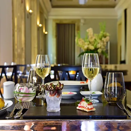 Pestana Palacio Do Freixo, & National Monument - The Leading Of The World