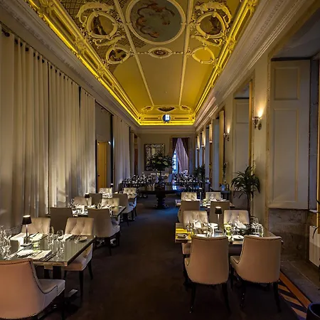 Pestana Palacio Do Freixo, & National Monument - The Leading Of The World 5*