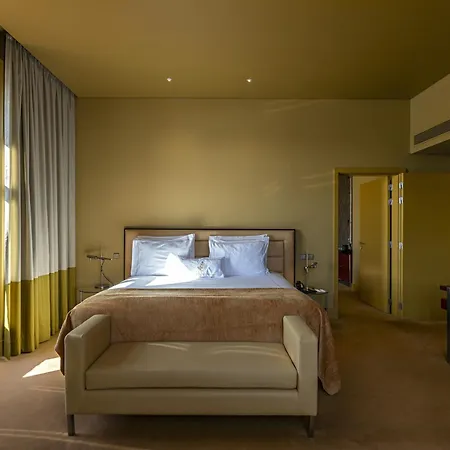 Pestana Palacio Do Freixo, & National Monument - The Leading Of The World