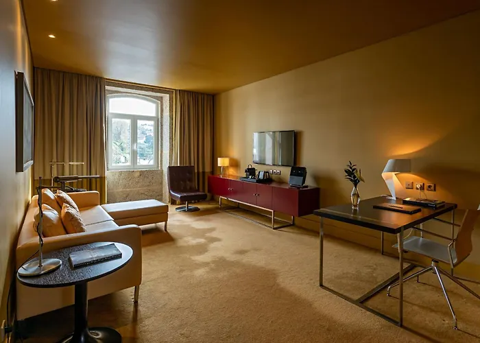 Pestana Palacio Do Freixo, & National Monument - The Leading Of The World 5*