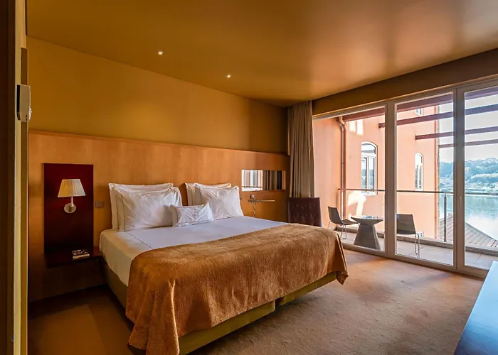 Pestana Palacio Do Freixo, & National Monument - The Leading Of The World 5*