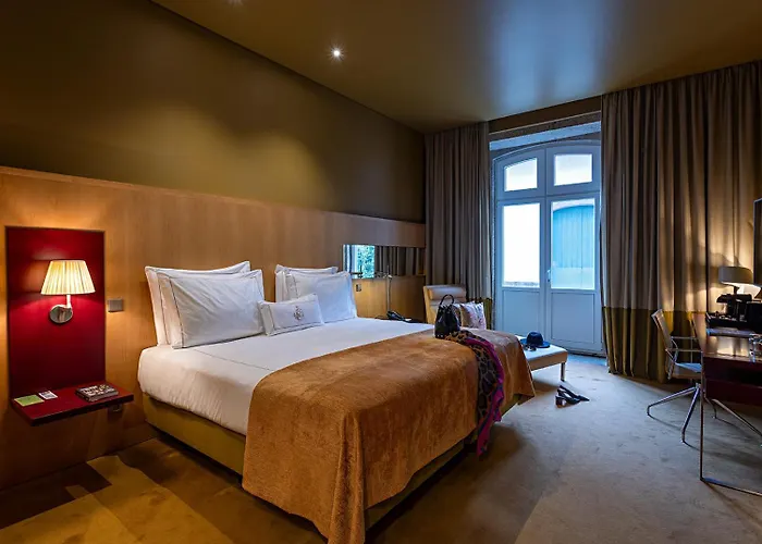 Pestana Palacio Do Freixo, & National Monument - The Leading Of The World