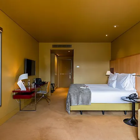 Pestana Palacio Do Freixo, & National Monument - The Leading Of The World